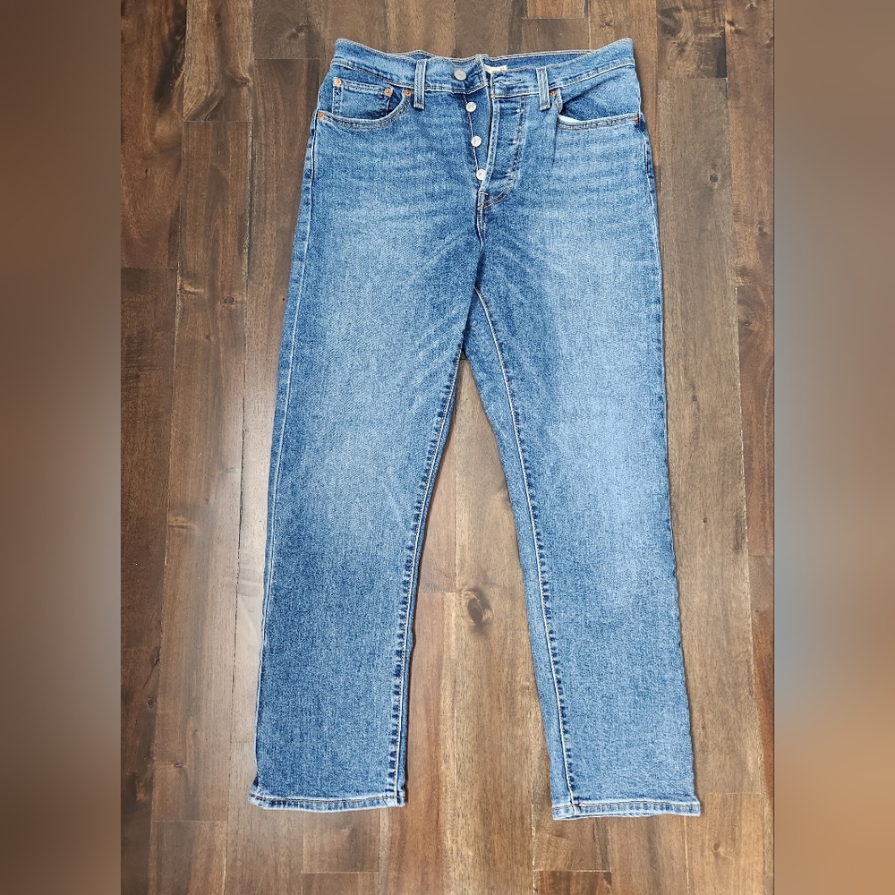 Levi's High Rise Wedgie Straight Jeans